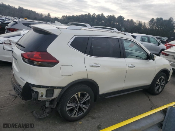 2019 Nissan Rogue SV with VIN JN8AT2MV5KW395293, listed as a Copart auction lot 47523965 with 109,230 mi miles and Salvage Title. Bid and sale history available at carsss.com. Image 3.