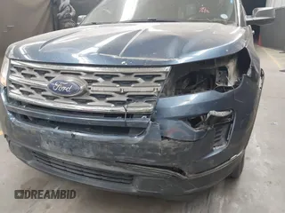 2018 Ford Explorer z VIN 1FM5K7B84JGA88972, wystawiony jako IAAI lot #42737366 z przebiegiem 162 115 mil mil oraz . Historia ofert i sprzedaży dostępna na DreamBid. Obrazek 6.