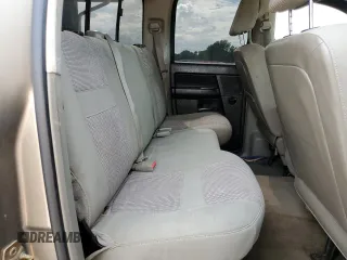 2006 Dodge 1500 SLT z VIN 1D7HU18226S669733, wystawiony jako Copart lot #55410335 z przebiegiem 143 781 mil mil oraz Szkoda całkowita • Salvage title. Historia ofert i sprzedaży dostępna na DreamBid. Obrazek 10.