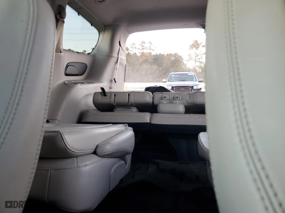 2017 Chrysler Pacifica Touring-L with VIN 2C4RC1BG8HR832377, listed as a Copart auction lot 81923394 with 105,610 mi miles and Salvage Title. Bid and sale history available at carsss.com. Image 10.