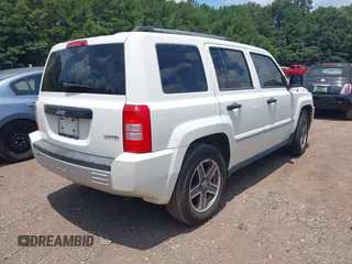 2009 Jeep Patriot Limited with VIN 1J4FT48BX9D202732, listed as a IAAI auction lot 42680302 with 169,706 mi miles and . Bid and sale history available at DreamBid. Image 4.