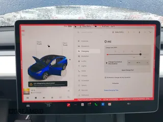 2023 Tesla Model Y Long Range z VIN 7SAYGDEE2PF694974, wystawiony jako IAAI lot #41814582 z przebiegiem 31 726 mil mil oraz . Historia ofert i sprzedaży dostępna na DreamBid. Obrazek 17.