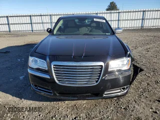 2013 Chrysler 300 Luxury Series with VIN 2C3CCASG8DH591205, listed as a Copart auction lot 42554345 with 101,789 mi miles and Salvage Title. Bid and sale history available at DreamBid. Image 5.