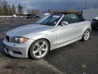 2008 BMW 1 Series 135i with VIN WBAUN93528VF55237, listed as a Copart auction lot 81939914 with 109,031 mi miles and Salvage Title. Bid and sale history available at carsss.com. Image 1.