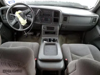2006 Chevrolet Silverado 1500 LT1 with VIN 1GCEC19ZX6Z201543, listed as a Copart auction lot 44906515 with 130,170 mi miles and Salvage Title. Bid and sale history available at carsss.com. Image 8.