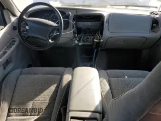 1997 Ford Explorer XLT z VIN 1FMDU32P8VZC08904, wystawiony jako Copart lot #78166244 z przebiegiem 232 404 mil mil oraz Szkoda całkowita • Salvage title. Historia ofert i sprzedaży dostępna na DreamBid. Obrazek 8.