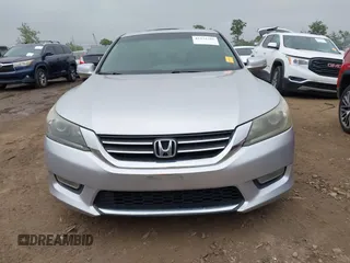 2013 Honda Accord EX с VIN 1HGCR2F78DA032621, выставлен на аукционе IAAI как лот 42372786 с пробегом 260 396 миль миль и . История ставок и продаж доступна на DreamBid. Изображение 12.