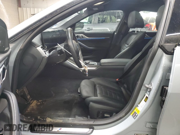 2023 BMW i4 M50 z VIN WBY33AW00PFP81013, wystawiony jako Copart lot #50048355 z przebiegiem 24 076 mil mil oraz Szkoda całkowita • Salvage title. Historia ofert i sprzedaży dostępna na DreamBid. Obrazek 7.