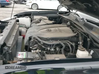 2018 Toyota Tacoma SR5 с VIN 3TMBZ5DN8JM015331, выставлен на аукционе IAAI как лот 42197079 с пробегом 84 035 миль миль и . История ставок и продаж доступна на DreamBid. Изображение 24.