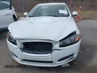 2015 Jaguar XF V6 Portfolio with VIN SAJWA0F7XF8U88039, listed as a IAAI auction lot 41459904 with 83,927 mi miles. Bid and sale history available at carsss.com. Image 12.
