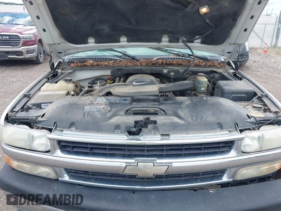 2002 Chevrolet Suburban Z71 с VIN 3GNFK16Z42G220862, выставлен на аукционе IAAI как лот 42328110 с пробегом 276 171 миль миль и . История ставок и продаж доступна на DreamBid. Изображение 10.