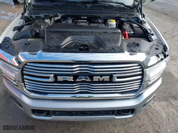 2022 Ram 2500 Laramie with VIN 3C6UR5FLXNG105323, listed as a IAAI auction lot 41359667 with 33,266 mi miles. Bid and sale history available at carsss.com. Image 10.