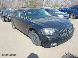 2007 Dodge Magnum R/T with VIN 2D4GV57287H872794, listed as a IAAI auction lot 41899268 with 207,339 mi miles. Bid and sale history available at carsss.com. Image 1.
