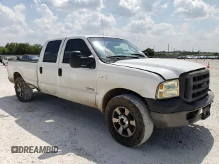 2006 Ford F-350 with VIN 1FTWW30P46EC47122, listed as a Copart auction lot 71742404 with 185,108 mi miles and Salvage title. Bid and sale history available at DreamBid. Image 4.
