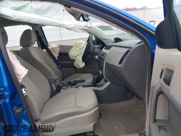 2010 Ford Focus SE with VIN 1FAHP3FN5AW142965, listed as a IAAI auction lot 41847172 with 200,317 mi miles. Bid and sale history available at carsss.com. Image 5.