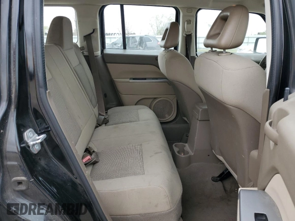 2007 Jeep Patriot Sport with VIN 1J8FT28W87D342765, listed as a Copart auction lot 49204775 with 144,345 mi miles and Salvage Title. Bid and sale history available at DreamBid. Image 10.