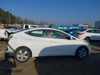 2012 Hyundai Elantra Limited with VIN 5NPDH4AE1CH085479, listed as a IAAI auction lot 41520882 with 61,720 mi miles. Bid and sale history available at carsss.com. Image 13.