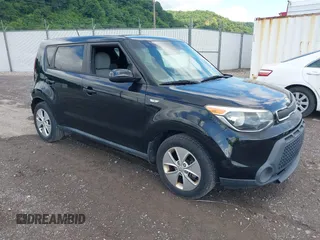 2014 Kia Soul with VIN KNDJN2A21E7743461, listed as a IAAI auction lot 39578941 with 35,724 mi miles. Bid and sale history available at carsss.com. Image 1.