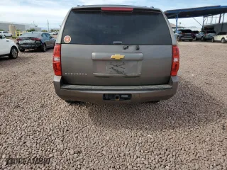 2013 Chevrolet Suburban LS with VIN 1GNSCHE02DR178623, listed as a Copart auction lot 54065035 with 238,990 mi miles and Clean Title. Bid and sale history available at carsss.com. Image 6.