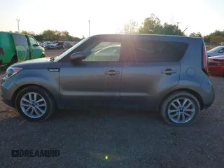 2018 Kia Soul + with VIN KNDJP3A55J7535782, listed as a IAAI auction lot 41807092 with 104,240 mi miles. Bid and sale history available at carsss.com. Image 14.