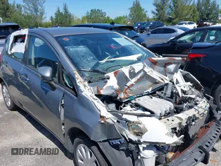 2015 Nissan Note SV with VIN 3N1CE2CP4FL403772, listed as a IAAI auction lot 41308933 with 137,688 mi miles and . Bid and sale history available at DreamBid. Image 1.