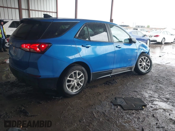 2024 Chevrolet Equinox LS with VIN 3GNAXHEG7RL123497, listed as a IAAI auction lot 42099988 with 43,777 mi miles and . Bid and sale history available at DreamBid. Image 4.