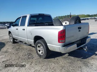 2005 Dodge 1500 SLT with VIN 1D7HA18N25S255563, listed as a IAAI auction lot 42025651 with 221,525 mi miles. Bid and sale history available at carsss.com. Image 3.