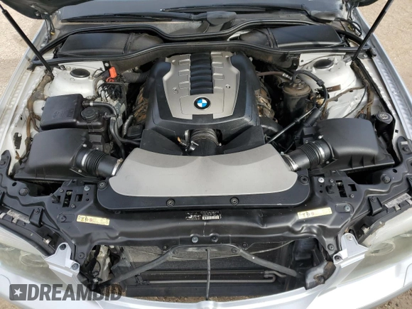 2008 BMW 7 Series 750i with VIN WBAHL83508DT13048, listed as a Copart auction lot 85141334 with 140,853 mi miles and Clean title. Bid and sale history available at DreamBid. Image 11.