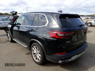 2021 BMW X5 xDrive40i with VIN 5UXCR6C0XM9G86066, listed as a Copart auction lot 63707302 with 12,270 mi miles. Bid and sale history available at carsss.com. Image 3.