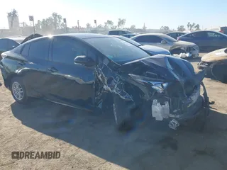 2016 Toyota Prius Two with VIN JTDKBRFU1G3515941, listed as a IAAI auction lot 41053971 with 110,585 mi miles. Bid and sale history available at carsss.com. Image 1.