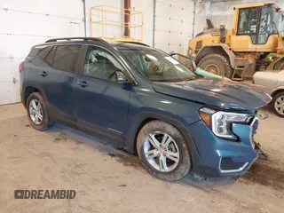 2024 GMC Terrain SLE z VIN 3GKALMEGXRL396337, wystawiony jako IAAI lot #42006808 z przebiegiem 4 785 mil mil oraz . Historia ofert i sprzedaży dostępna na DreamBid. Obrazek 1.