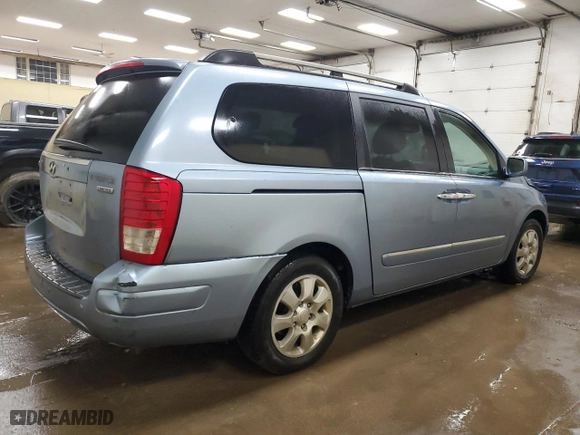 2008 Hyundai Entourage GLS with VIN KNDMC233086054448, listed as a Copart auction lot 81988274 with 197,103 mi miles and Clean Title. Bid and sale history available at carsss.com. Image 3.