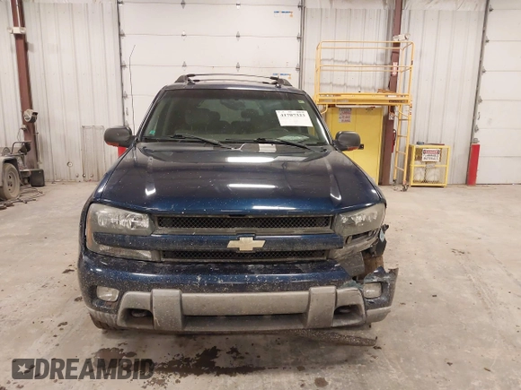 2004 Chevrolet TrailBlazer EXT LT with VIN 1GNET16P046158436, listed as a IAAI auction lot 41707323 with 163,328 mi miles. Bid and sale history available at carsss.com. Image 12.