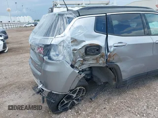 2024 Jeep Compass Limited с VIN 3C4NJDCN0RT610787, выставлен на аукционе IAAI как лот 42506705 с пробегом 54 843 миль миль и . История ставок и продаж доступна на DreamBid. Изображение 6.