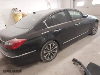 2012 Hyundai Genesis 5.0L with VIN KMHGC4DH8CU163114, listed as a IAAI auction lot 41267586 with 1 mi miles. Bid and sale history available at carsss.com. Image 4.