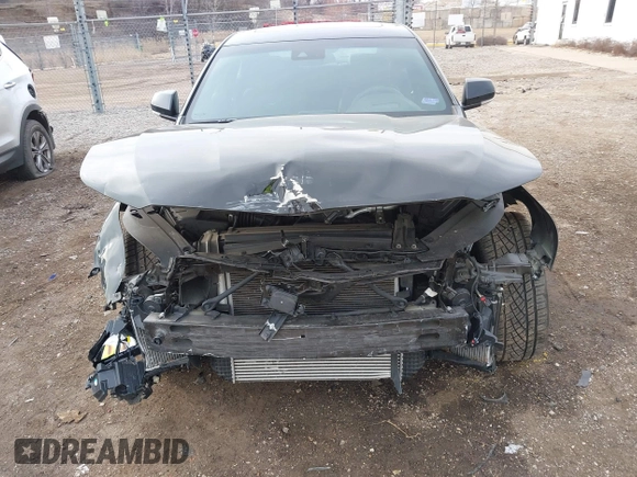 2021 Cadillac CT4 V-Series z VIN 1G6DH5RL9M0128623, wystawiony jako IAAI lot #41794786 z przebiegiem 25 314 mil mil oraz . Historia ofert i sprzedaży dostępna na DreamBid. Obrazek 6.
