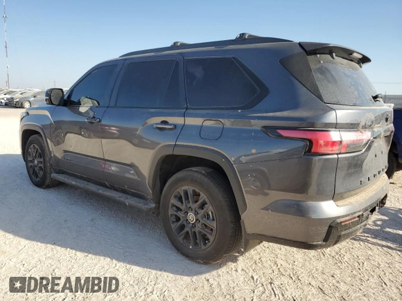 2024 Toyota Sequoia SR5 with VIN 7SVAAABA5RX040811, listed as a Copart auction lot 77905414 with 6,748 mi miles and Salvage Title. Bid and sale history available at carsss.com. Image 2.