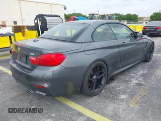 2016 BMW M4 with VIN WBS3U9C51GP968602, listed as a IAAI auction lot 42442452 with 3 mi miles and . Bid and sale history available at DreamBid. Image 4.