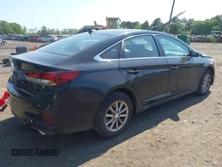 2019 Hyundai Sonata SE z VIN 5NPE24AF5KH758089, wystawiony jako IAAI lot #42412549 z przebiegiem 62 368 mil mil oraz . Historia ofert i sprzedaży dostępna na DreamBid. Obrazek 4.