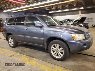2007 Toyota Highlander z VIN JTEHW21A870048565, wystawiony jako Copart lot #86588114 z przebiegiem 176 164 mil mil oraz Nie do naprawy • Non repairable. Historia ofert i sprzedaży dostępna na DreamBid. Obrazek 4.