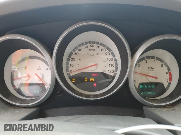 2009 Dodge Grand Caravan SE z VIN 2D8HN44E29R631418, wystawiony jako Copart lot #54954675 z przebiegiem 271 986 mil mil oraz Szkoda całkowita • Salvage title. Historia ofert i sprzedaży dostępna na DreamBid. Obrazek 9.