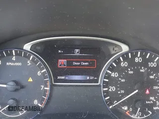 2017 Nissan Altima SV z VIN 1N4AL3AP3HC164982, wystawiony jako IAAI lot #42415869 z przebiegiem 205 081 mil mil oraz . Historia ofert i sprzedaży dostępna na DreamBid. Obrazek 15.