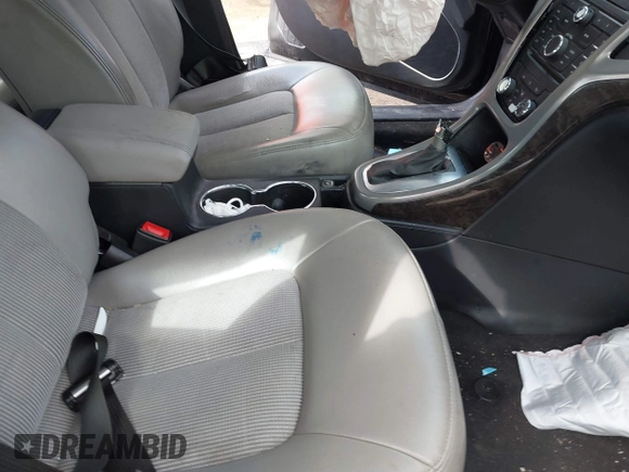 2014 Buick Verano with VIN 1G4PP5SK4E4227886, listed as a IAAI auction lot 41882084 with 90,673 mi miles and . Bid and sale history available at DreamBid. Image 5.