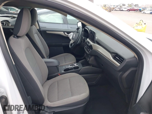 2020 Ford Escape SE с VIN 1FMCU0G62LUC72330, выставлен на аукционе IAAI как лот 42484552 с пробегом 43 999 миль миль и . История ставок и продаж доступна на DreamBid. Изображение 5.