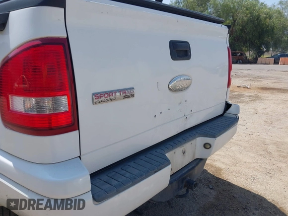 2007 Ford Explorer Sport Trac Limited with VIN 1FMEU33877UA55458, listed as a IAAI auction lot 42458054 with 369,645 mi miles and . Bid and sale history available at DreamBid. Image 12.
