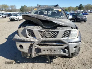 2007 Nissan Frontier Nismo z VIN 1N6AD07W27C458082, wystawiony jako Copart lot #48983605 z przebiegiem 154 369 mil mil oraz Szkoda całkowita • Salvage title. Historia ofert i sprzedaży dostępna na DreamBid. Obrazek 5.