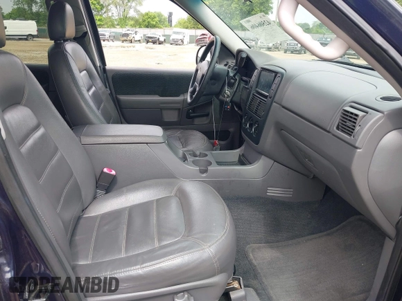 2002 Ford Explorer XLT с VIN 1FMDU73E32ZA80118, выставлен на аукционе IAAI как лот 42506406 с пробегом 124 011 миль миль и . История ставок и продаж доступна на DreamBid. Изображение 5.