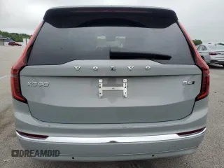 2025 Volvo XC90 Plus with VIN YV4062PB0S1356430, listed as a Copart auction lot 61463685 with 7,901 mi miles and Clean title. Bid and sale history available at DreamBid. Image 6.