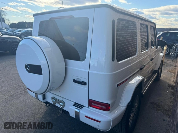 2020 Mercedes-Benz G 550 z VIN W1NYC6BJ3LX344512, wystawiony jako Copart lot #88972405 z przebiegiem 75 660 mil mil oraz Tytuł czysty. Historia ofert i sprzedaży dostępna na DreamBid. Obrazek 3.