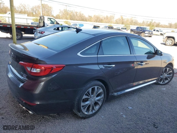 2015 Hyundai Sonata 2.0T Limited with VIN 5NPE34AB4FH177974, listed as a Copart auction lot 82523504 with 103,486 mi miles and Clean Title. Bid and sale history available at carsss.com. Image 3.